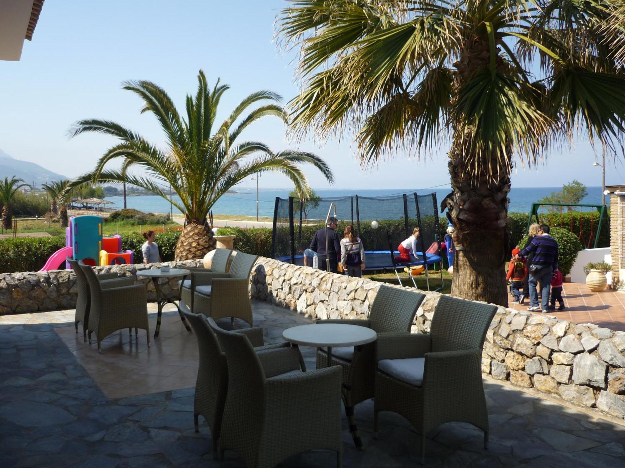 Hotel Oasis Kyparissia Dış mekan fotoğraf