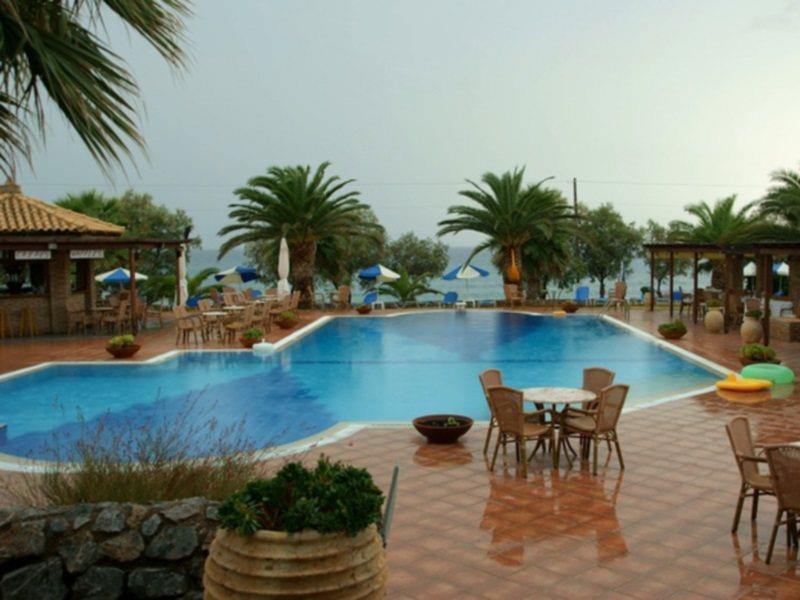 Hotel Oasis Kyparissia Dış mekan fotoğraf