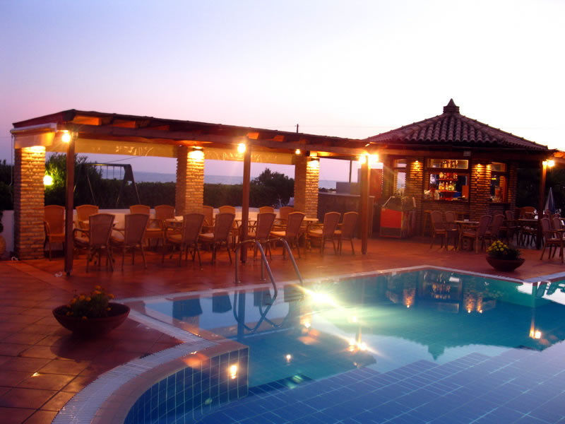 Hotel Oasis Kyparissia Dış mekan fotoğraf