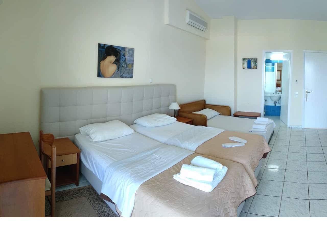 Hotel Oasis Kyparissia Dış mekan fotoğraf