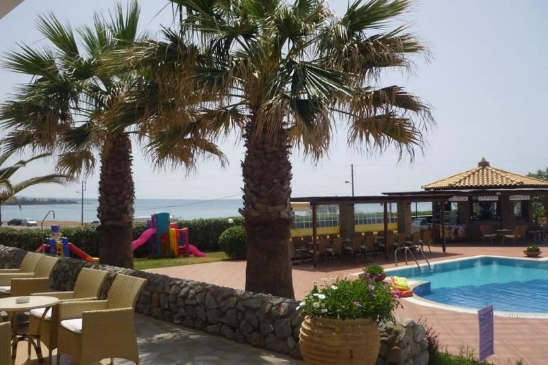 Hotel Oasis Kyparissia Dış mekan fotoğraf